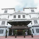 Grand Belllo Hotel Jbcc