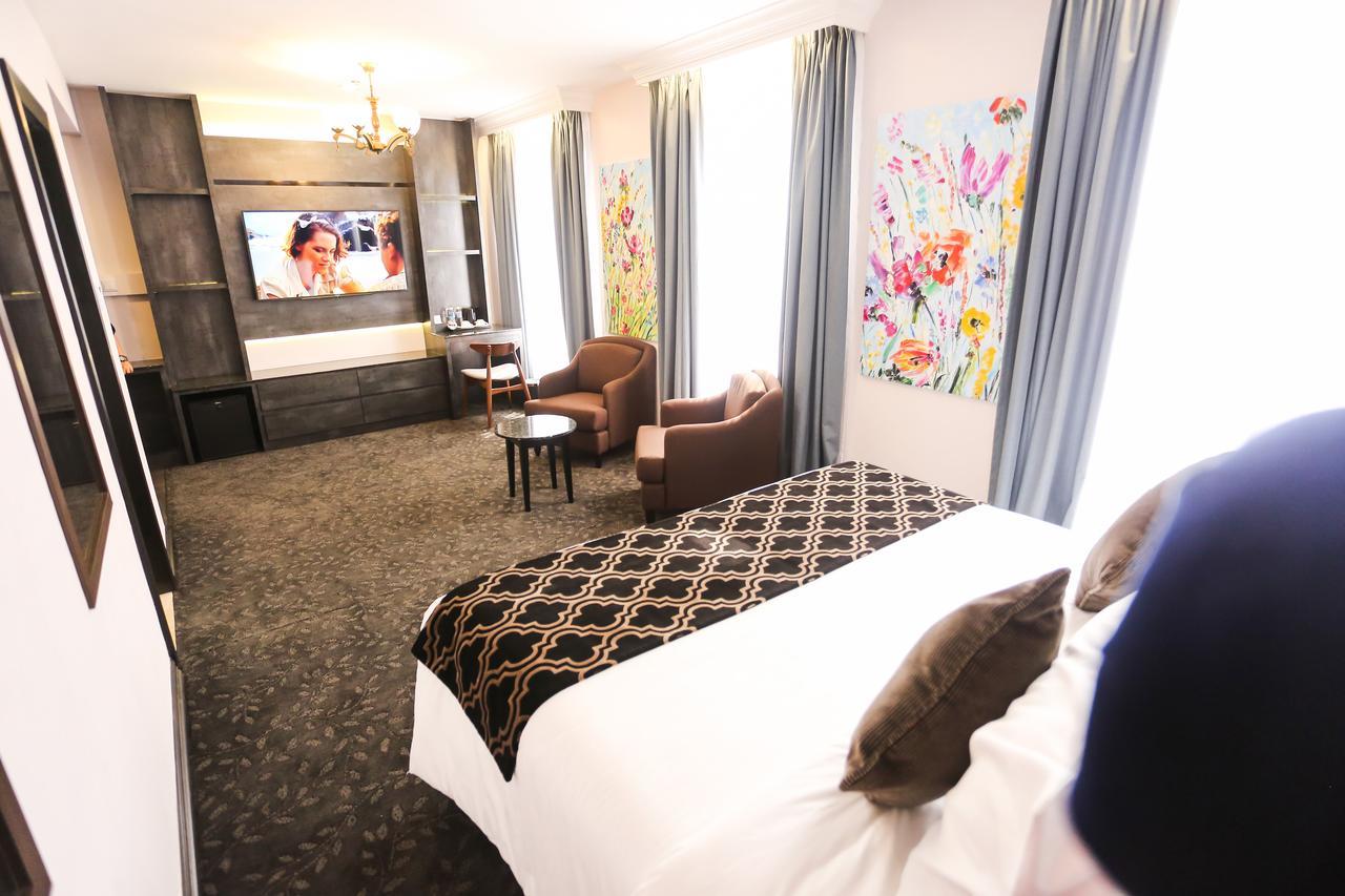 Grand Belllo Jbcc Hotel