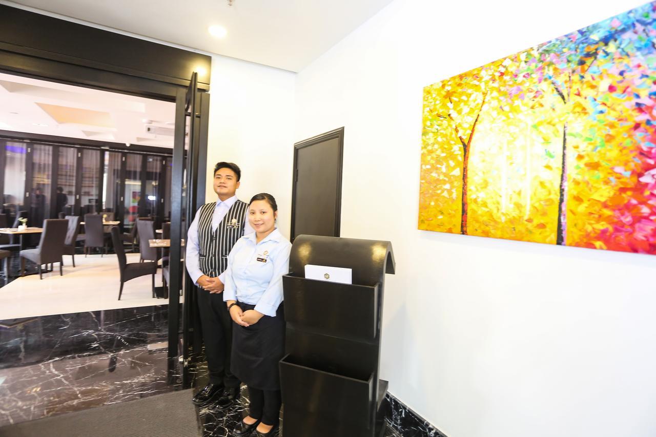 Grand Belllo Jbcc Hotel